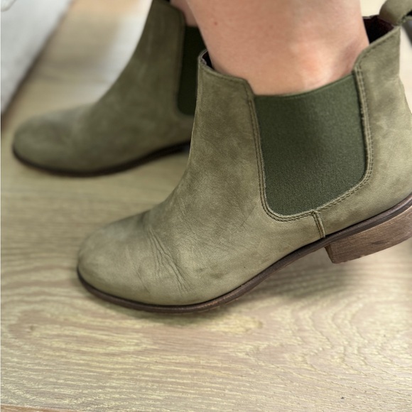 Mangield size 9 green - Picture 1 of 7
